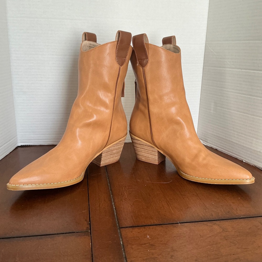 Oasis Society Tan Faux Leather Pointed Toe Ankle Boots Women's Size 9 - Picture 5 of 7